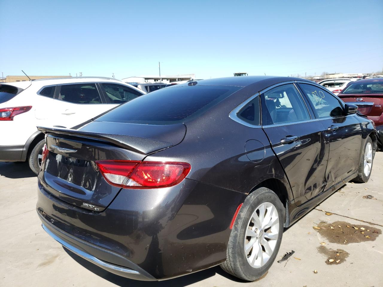 Photo 4 from auction – 2015 CHRYSLER 200 C with VIN 1C3CCCCB5FN574466