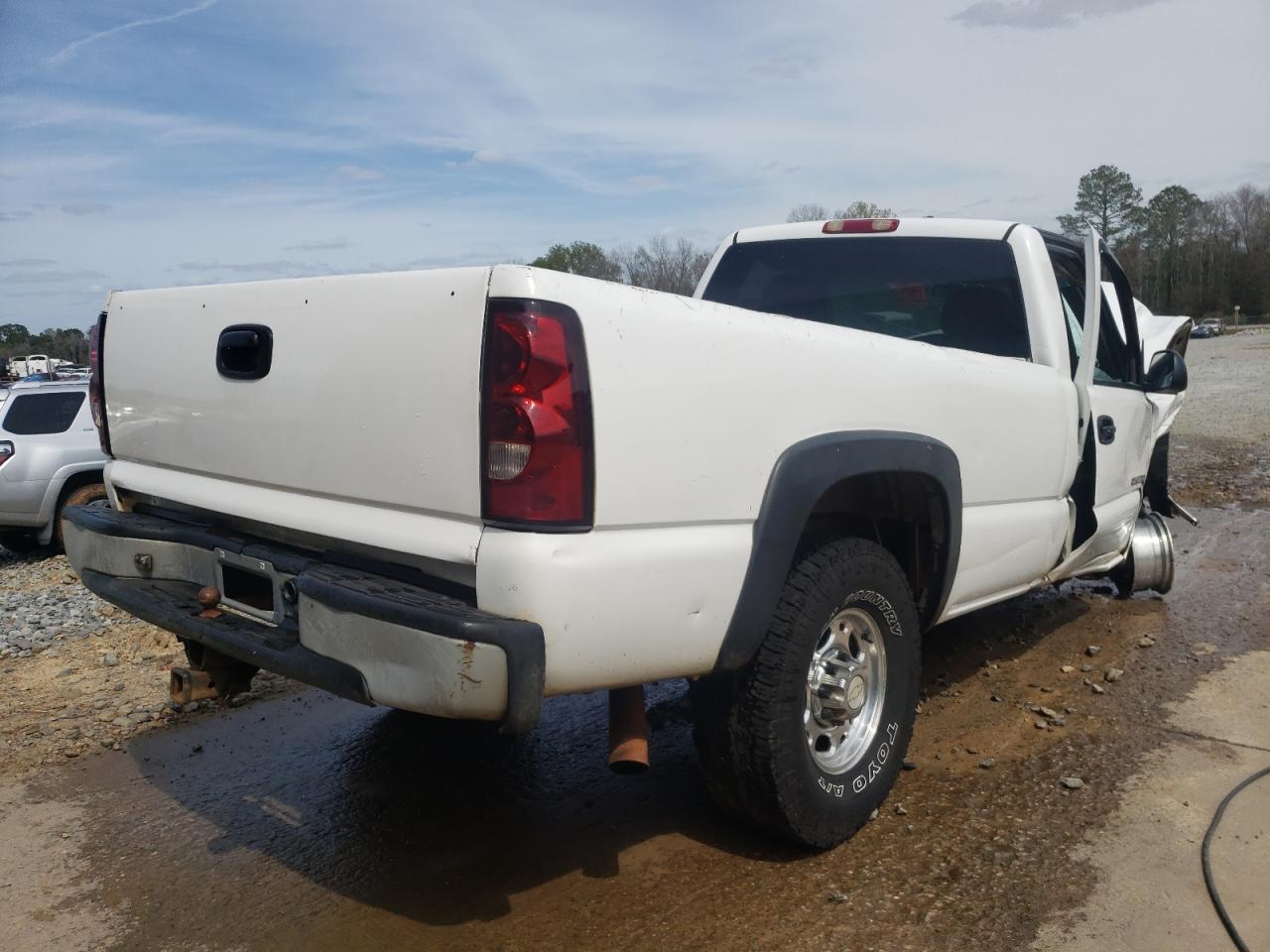 Photo 4 from auction – 2006 CHEVROLET SILVERADO with VIN 1GCHC24U16E137737