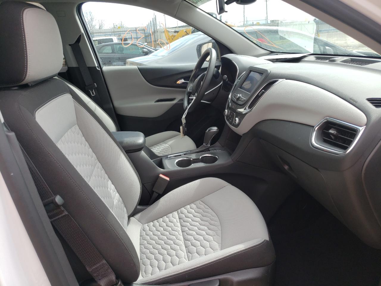 Photo 5 from auction – 2021 CHEVROLET EQUINOX LS with VIN 3GNAXHEV7MS150082