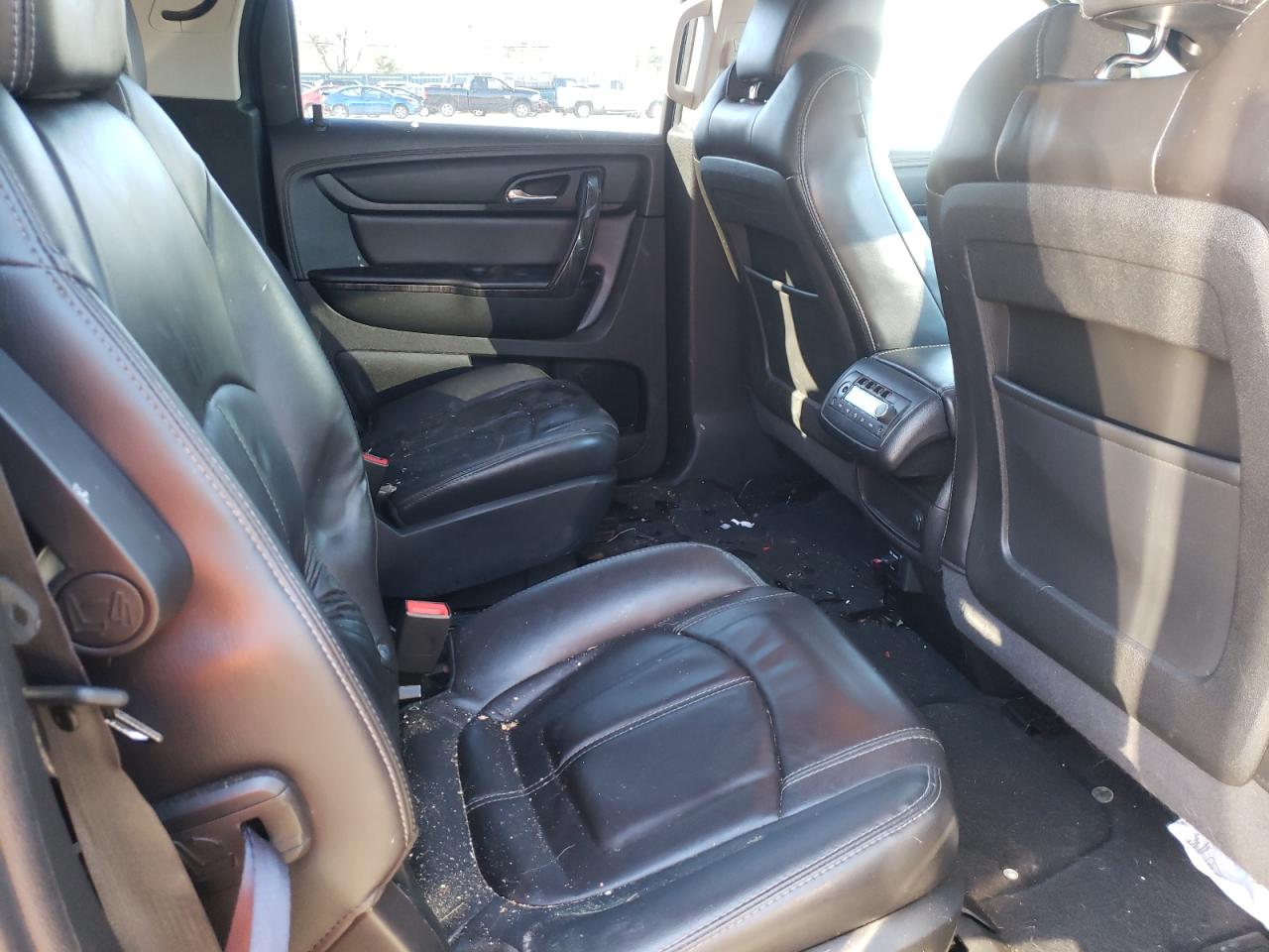 Photo 6 from auction – 2015 GMC ACADIA SLT with VIN 1GKKVRKDXFJ147402