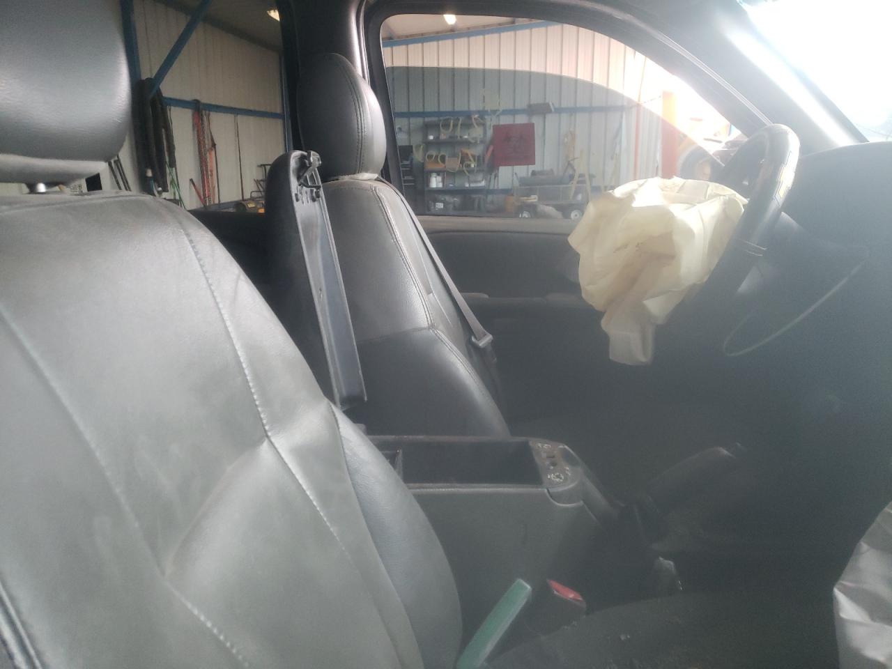 Photo 5 from auction – 2003 CHEVROLET TRAILBLAZE with VIN 1GNDS13S932332565