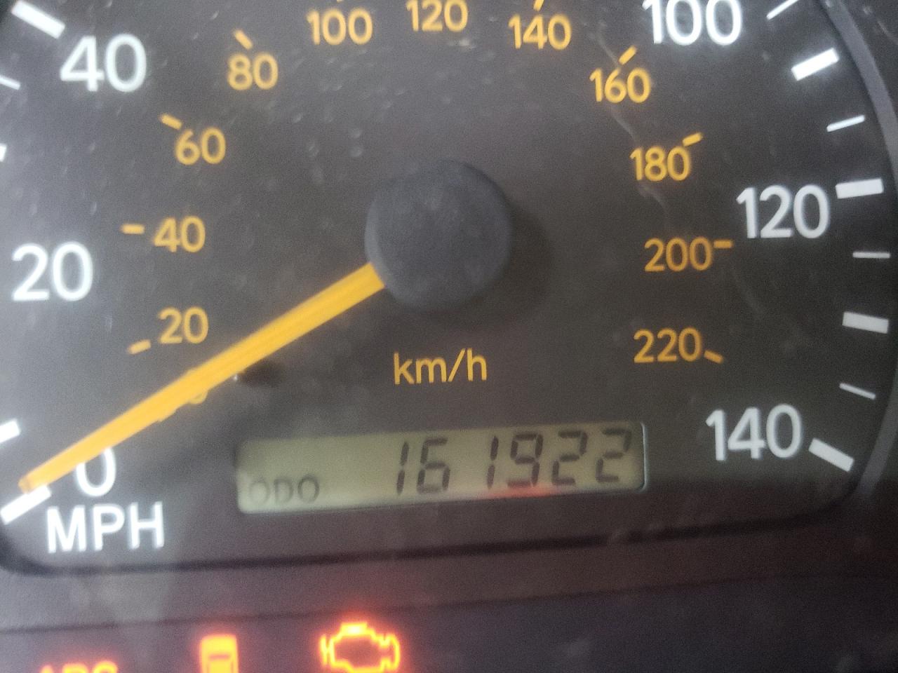 Photo 8 from auction – 1998 TOYOTA AVALON XL with VIN 4T1BF18B7WU284842
