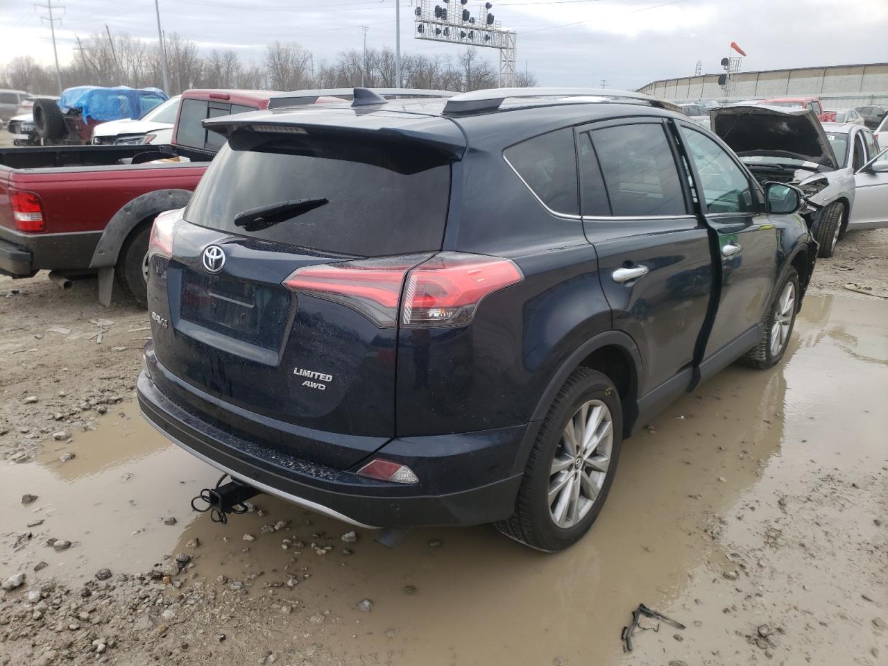 Photo 4 from auction – 2017 TOYOTA RAV4 LIMIT with VIN 2T3DFREV0HW607726