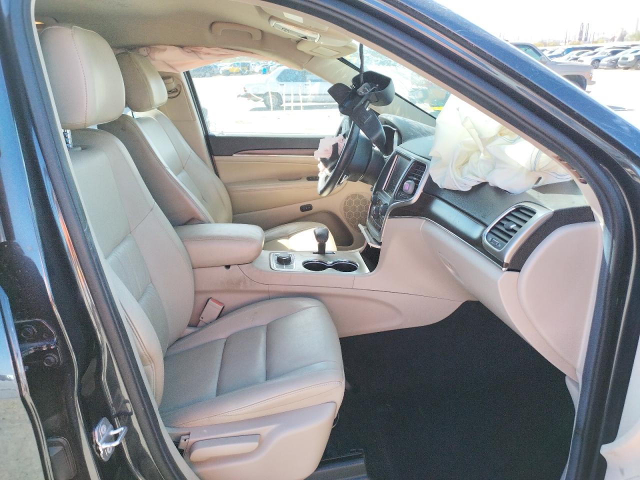 Photo 5 from auction – 2014 JEEP GRAND CHER with VIN 1C4RJFBG8EC321677