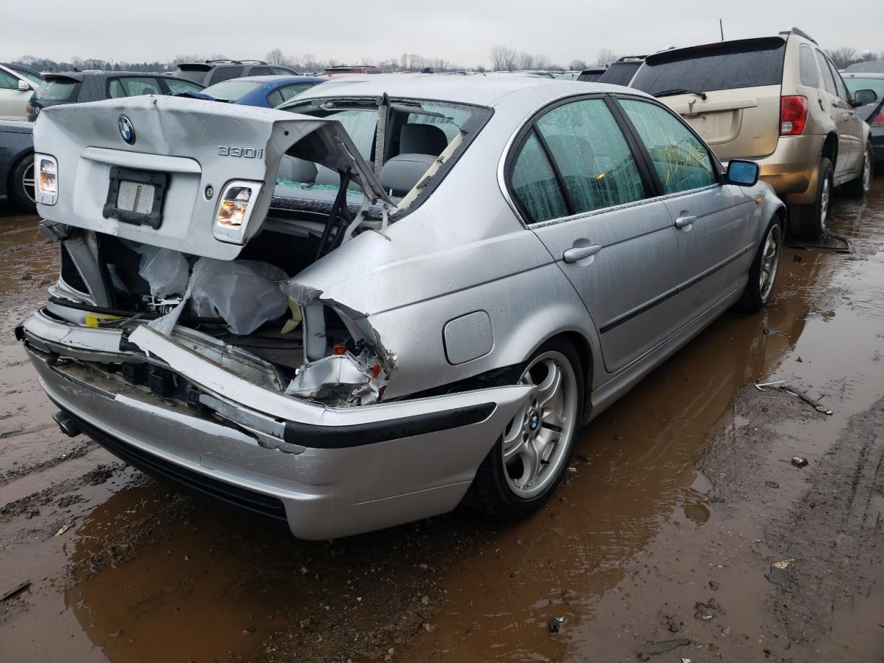 Photo 4 from auction – 2003 BMW 330 I with VIN WBAEV53473KM26762