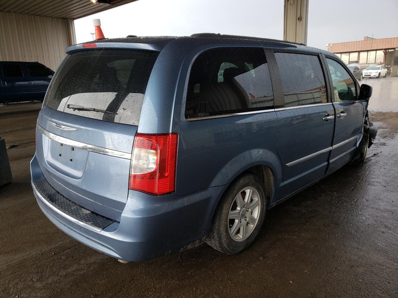 Zdjęcie 4 z aukcji – 2011 CHRYSLER TOWN & COU z VIN 2A4RR5DG3BR716587