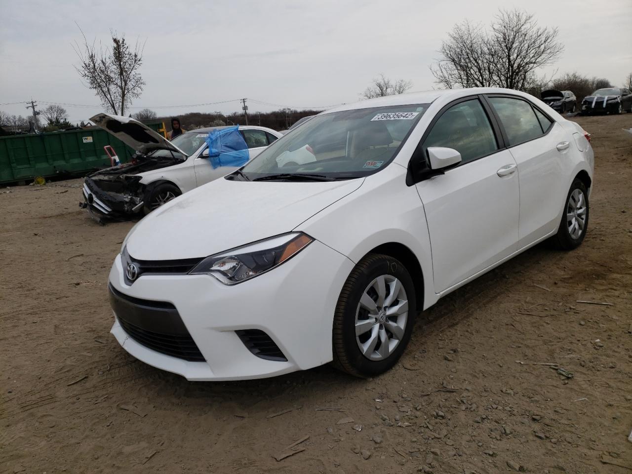 Фото 2 с аукциона – 2015 TOYOTA COROLLA L с VIN 2T1BURHEXFC325755
