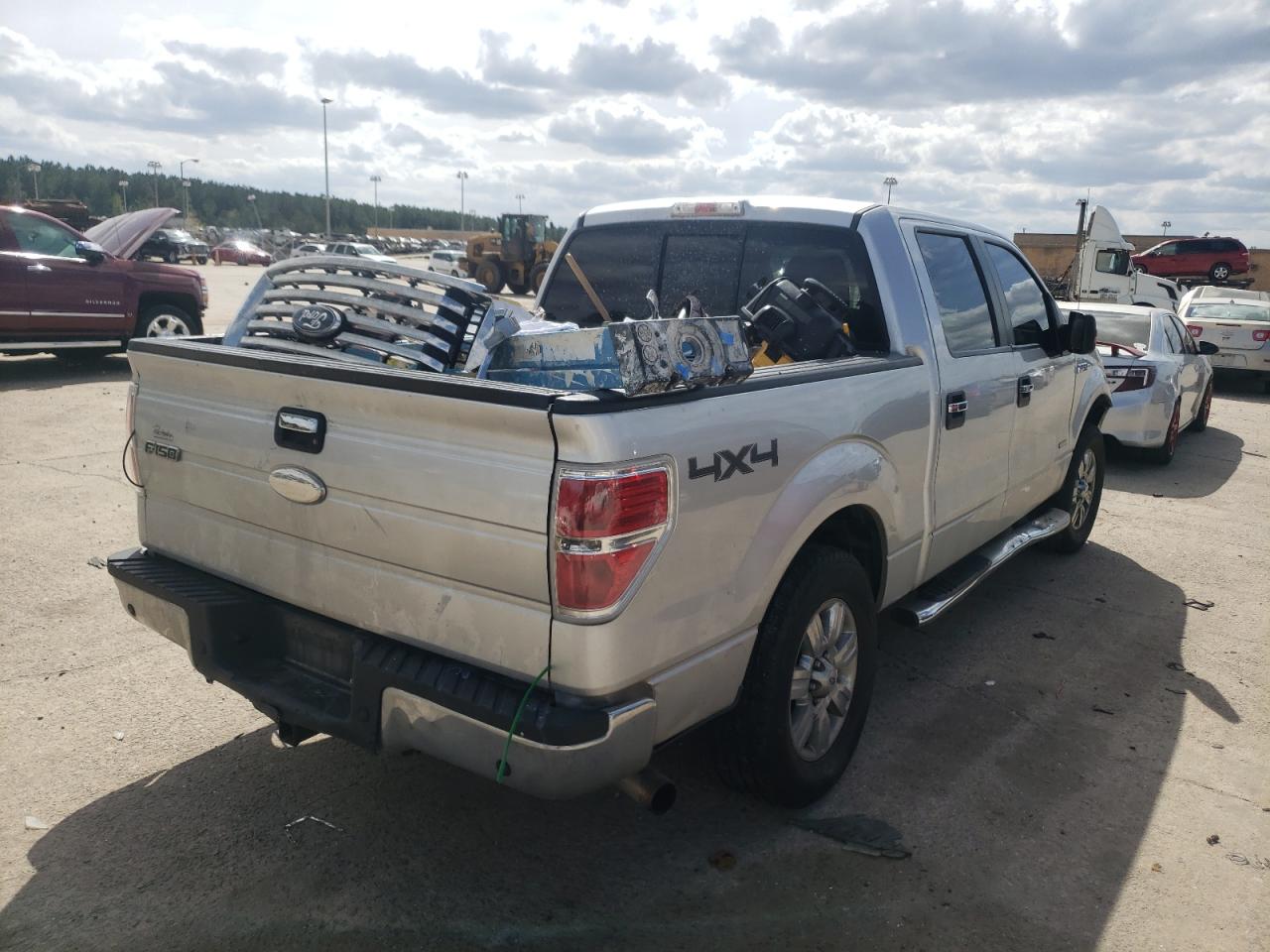 Photo 4 from auction – 2011 FORD F150 SUPER with VIN 1FTFW1ETXBFB37254