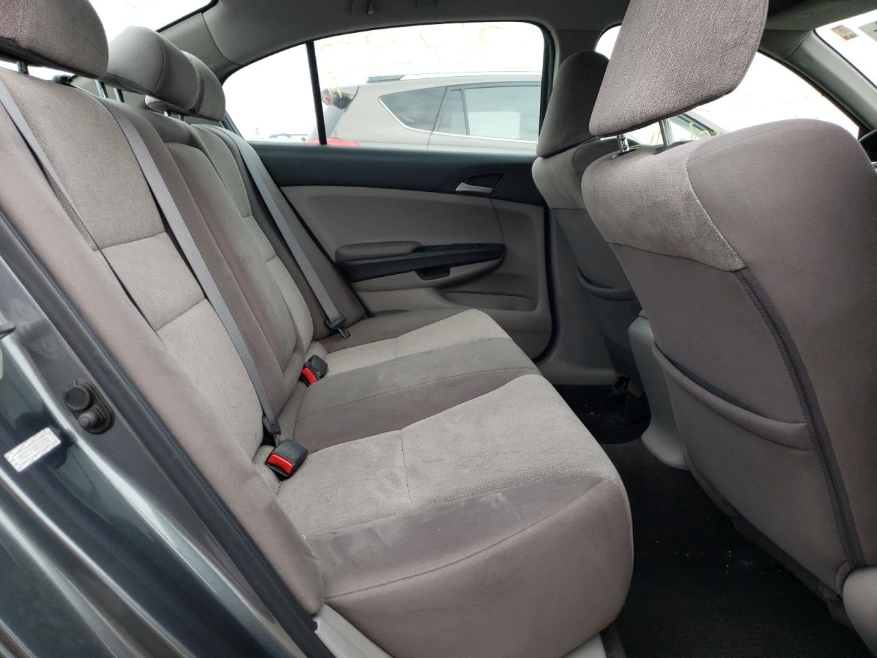 Photo 6 from auction – 2010 HONDA ACCORD LXP with VIN 1HGCP2F48AA009962