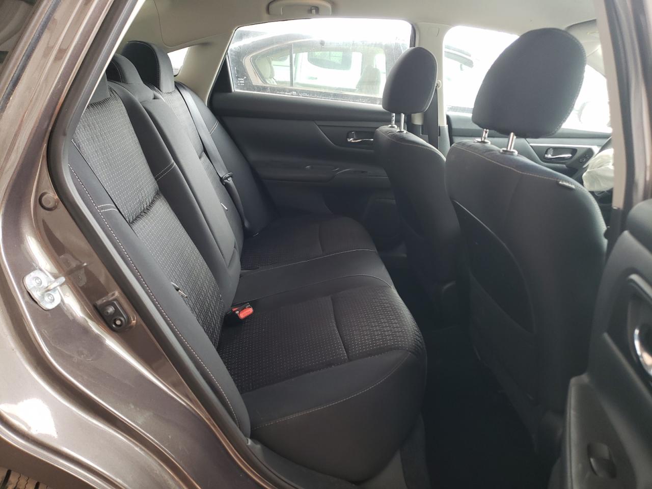 Photo 6 from auction – 2016 NISSAN ALTIMA 2.5 with VIN 1N4AL3AP6GN376651