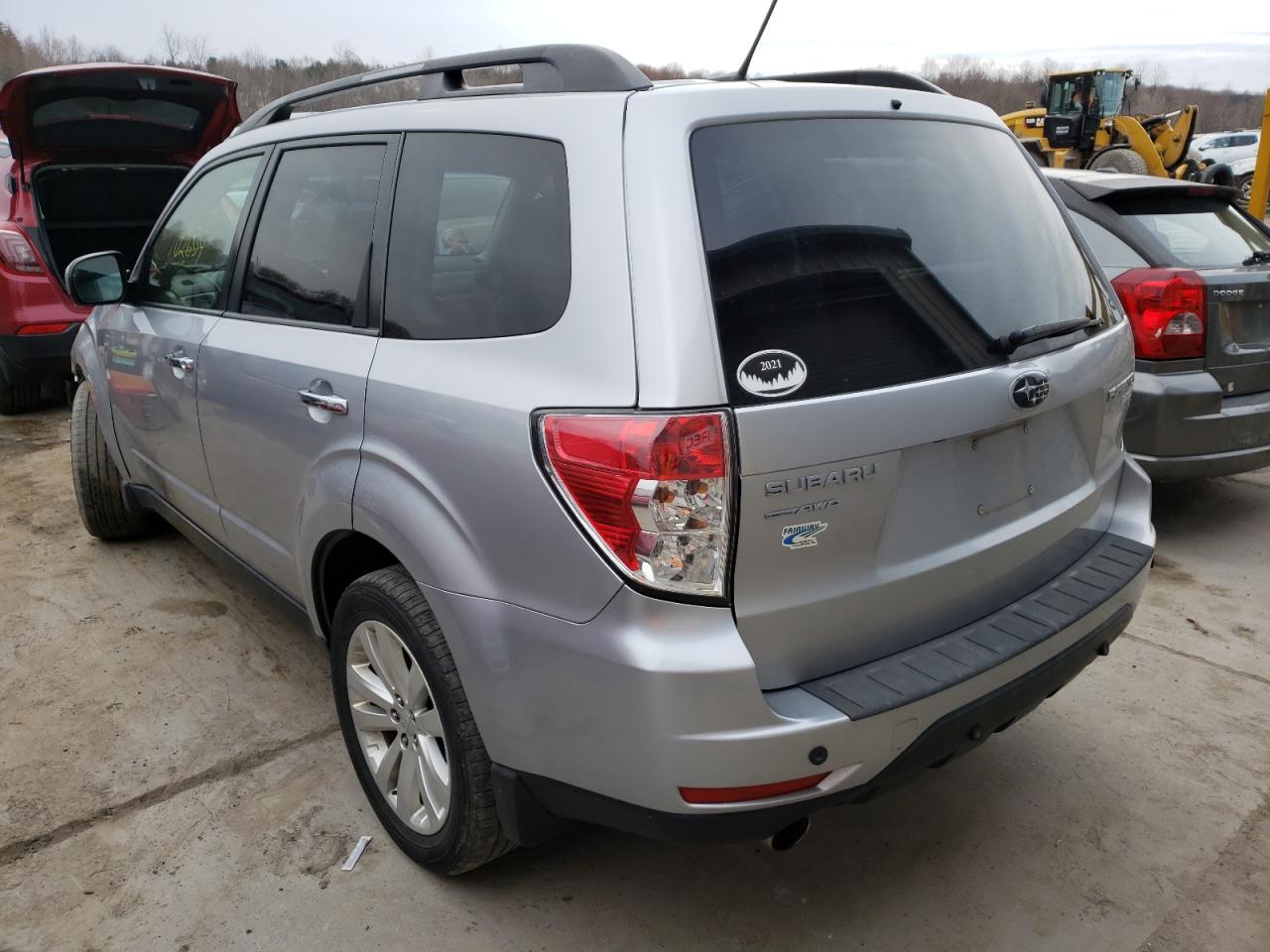 Photo 3 from auction – 2012 SUBARU FORESTER L with VIN JF2SHAEC5CH454441
