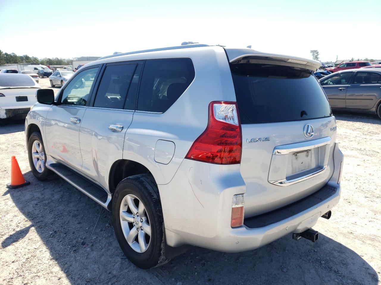 Photo 3 from auction – 2010 LEXUS GX 460 with VIN JTJBM7FXXA5000308