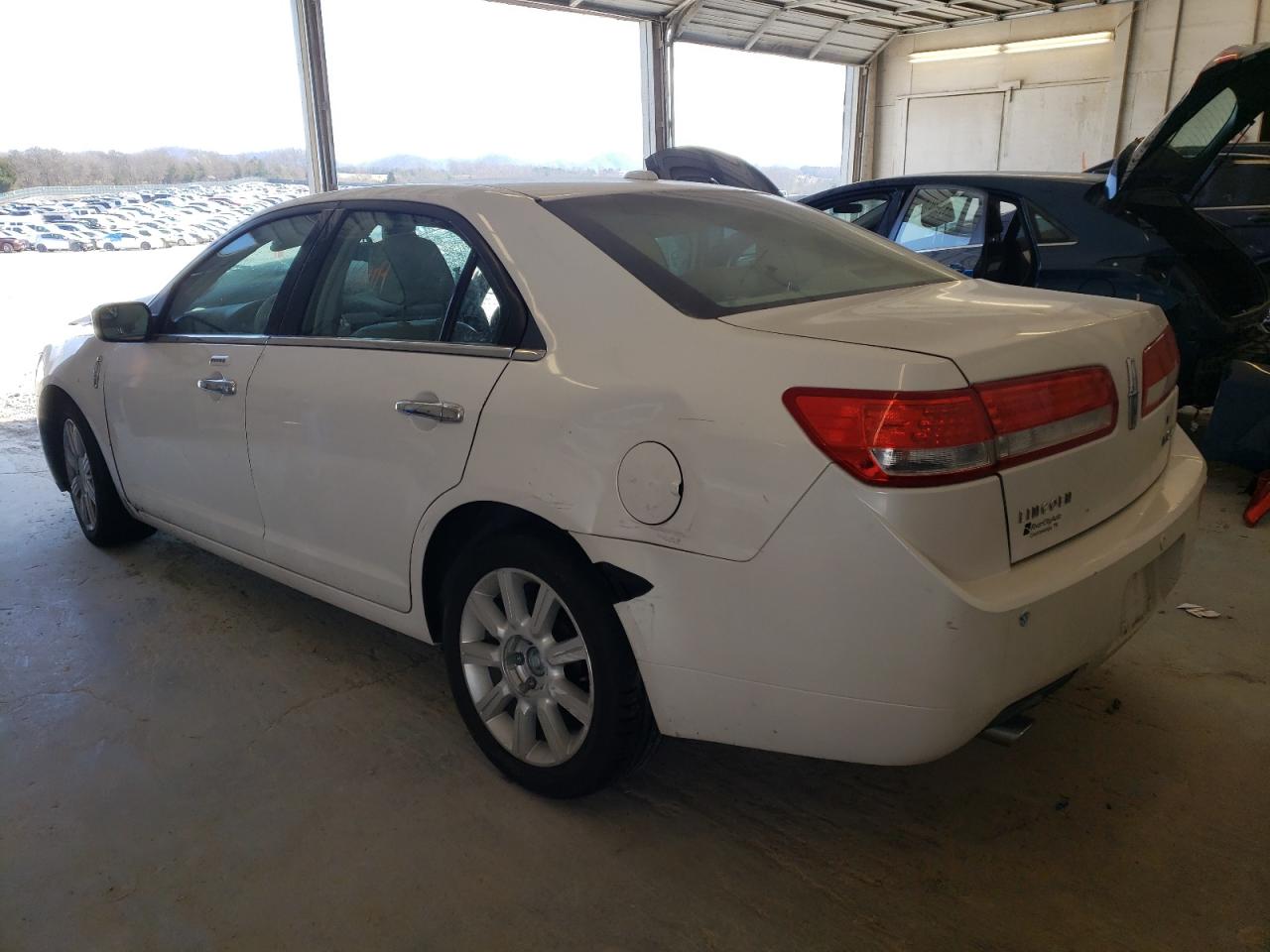 Photo 3 from auction – 2011 LINCOLN MKZ with VIN 3LNHL2GC1BR755551