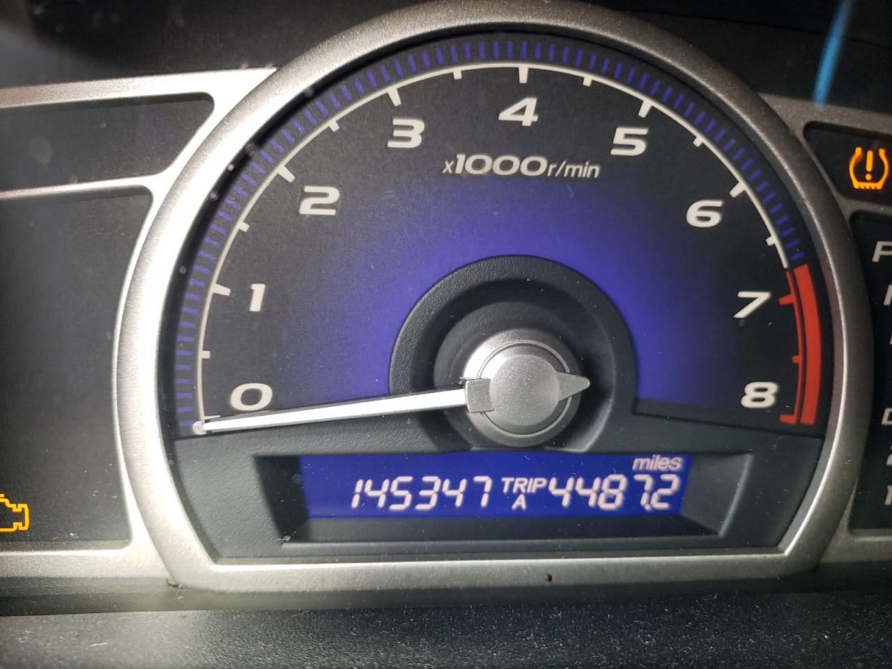 Photo 8 from auction – 2008 HONDA CIVIC with VIN 2HGFA16568H352055