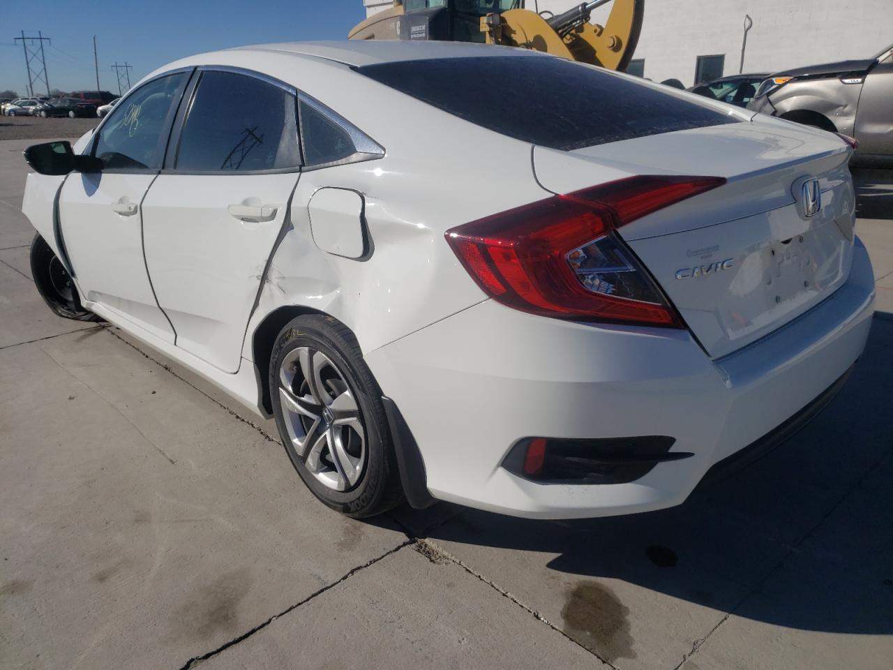 Photo 3 from auction – 2017 HONDA CIVIC LX with VIN 19XFC2F57HE012486