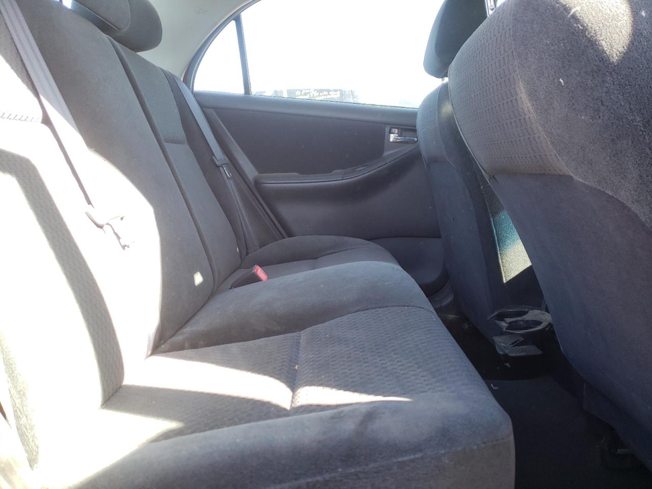 Photo 6 from auction – 2006 TOYOTA COROLLA CE with VIN 1NXBR30E16Z607386
