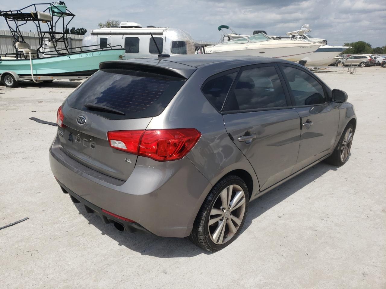 Photo 4 from auction – 2012 KIA FORTE SX with VIN KNAFW5A38C5560920