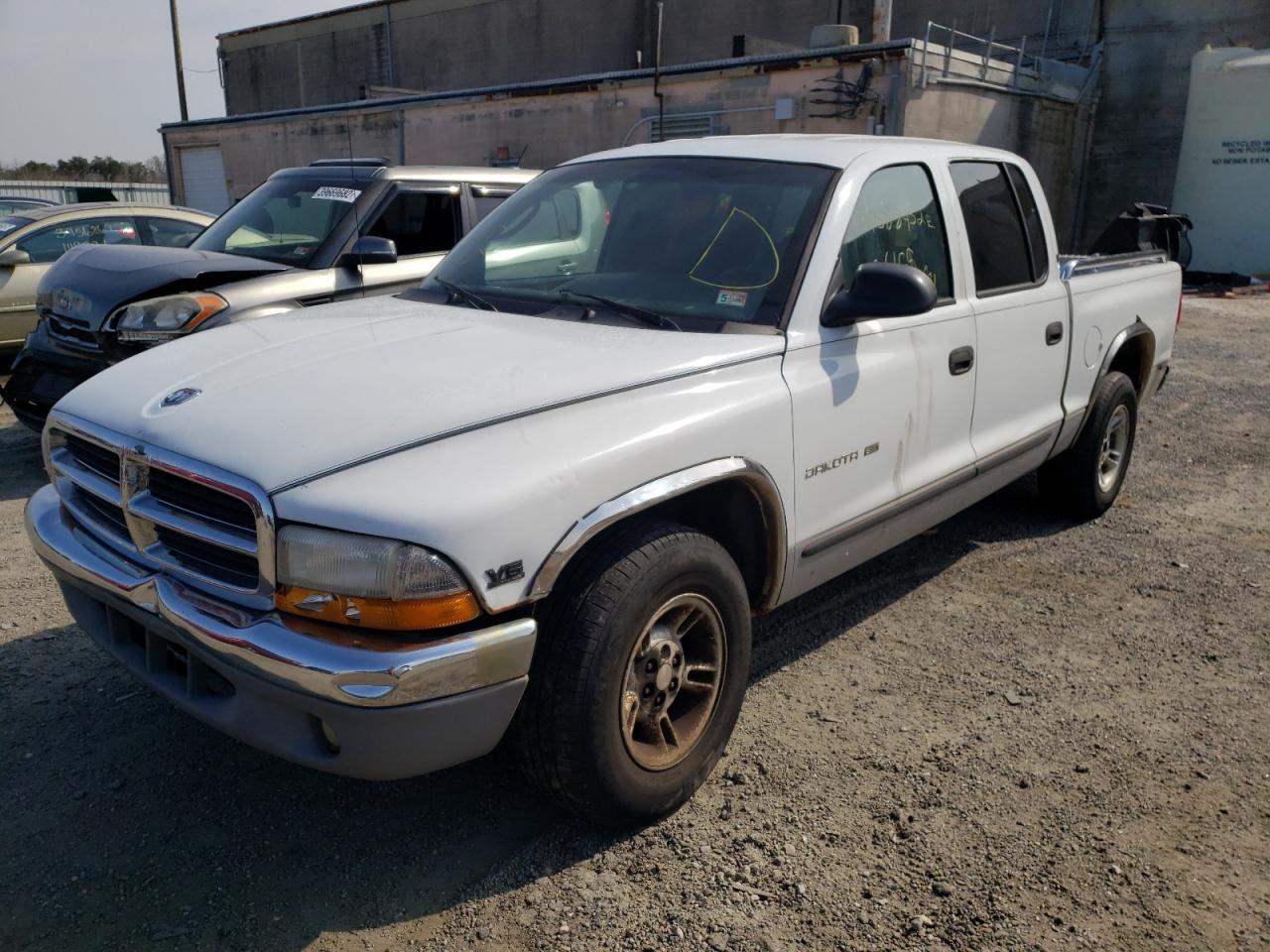 Photo 2 from auction – 2000 DODGE DAKOTA QUA with VIN 1B7GL2AX8YS775174