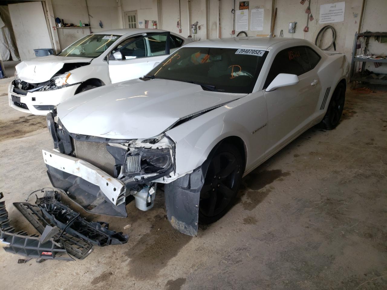 Photo 2 from auction – 2012 CHEVROLET CAMARO LT with VIN 2G1FB1E34C9103194