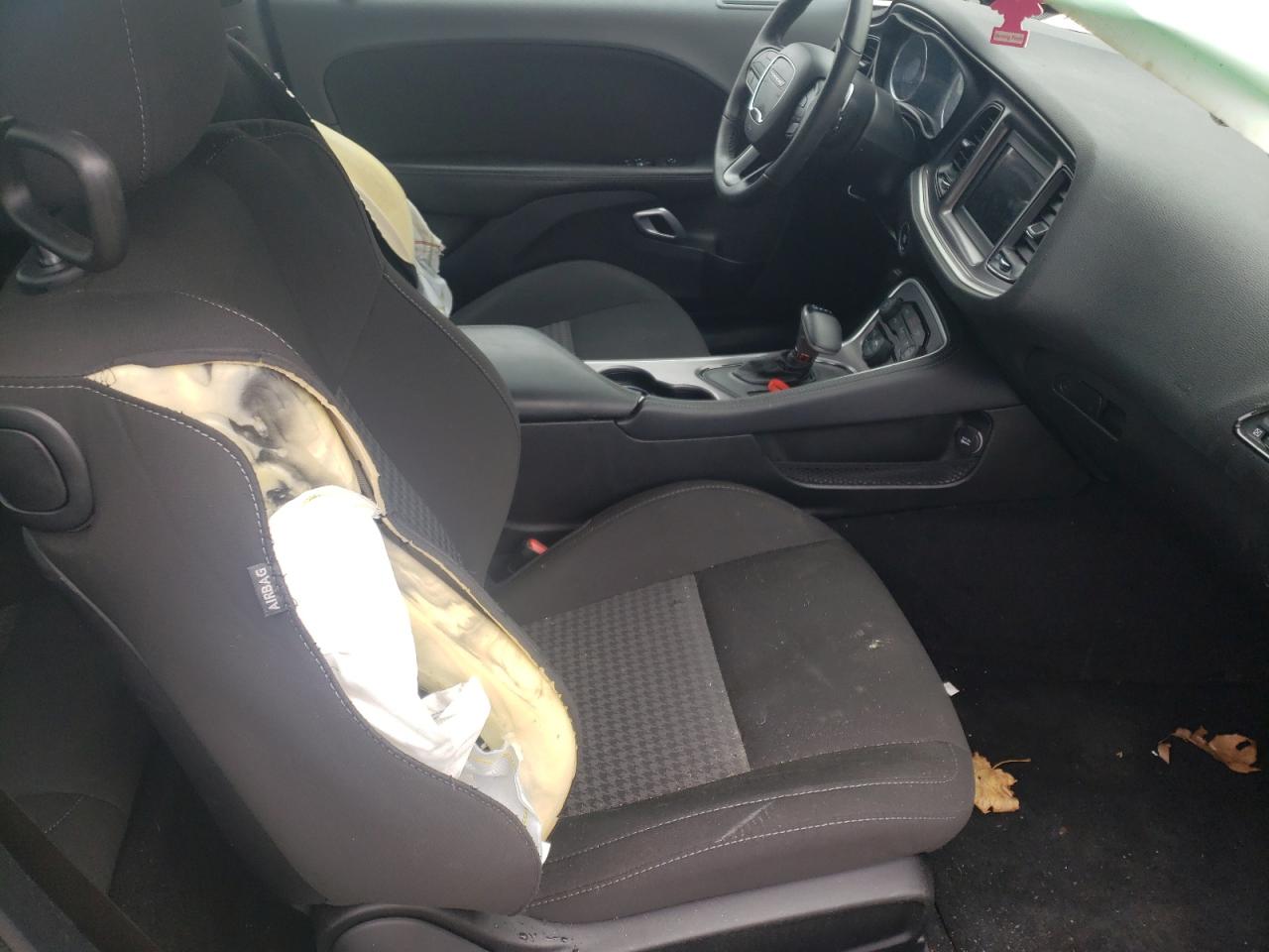 Photo 5 from auction – 2021 DODGE CHALLENGER with VIN 2C3CDZBTXMH635231