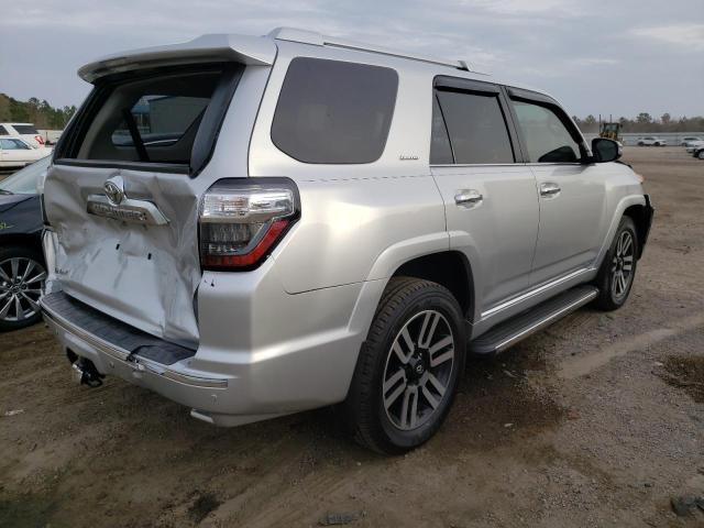 Photo 4 from auction – 2018 TOYOTA 4RUNNER SR with VIN JTEBU5JR5J5542895