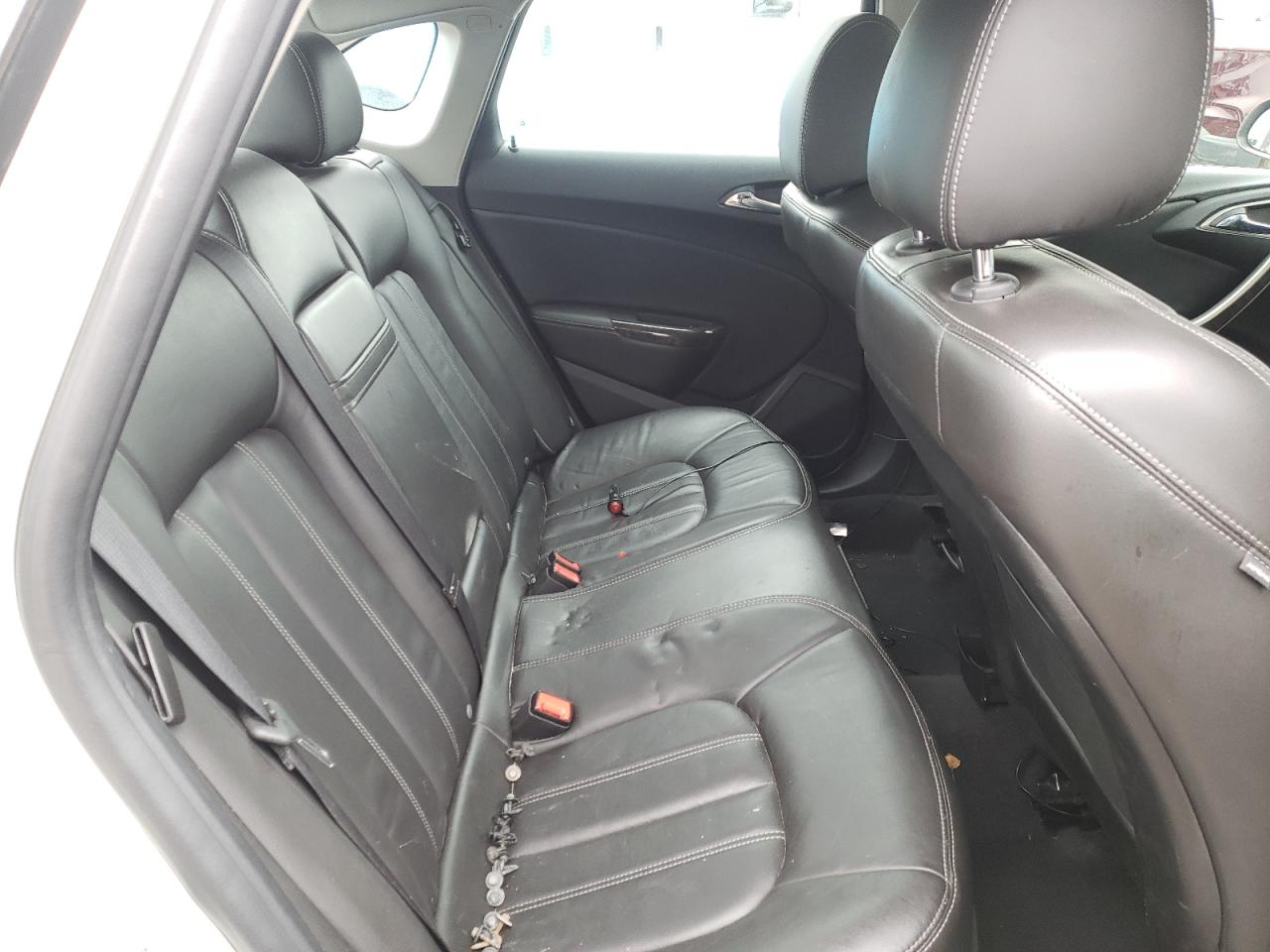 Photo 6 from auction – 2013 BUICK VERANO with VIN 1G4PS5SK0D4224013