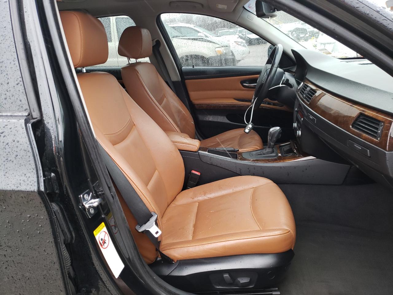 Photo 5 from auction – 2009 BMW 328 XI with VIN WBAPK73589A450766