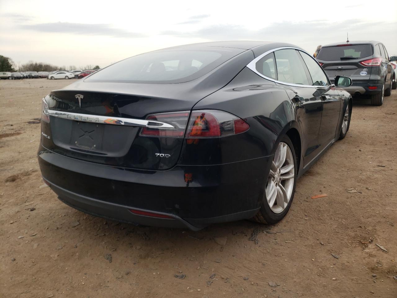 Photo 4 from auction – 2015 TESLA MODEL S 70 with VIN 5YJSA1S23FF094623