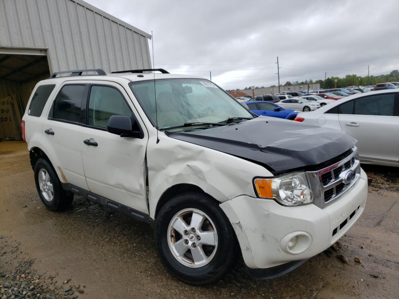 FORD ESCAPE 2009 with VIN 1FMCU03749KA49791 - Photo from auction