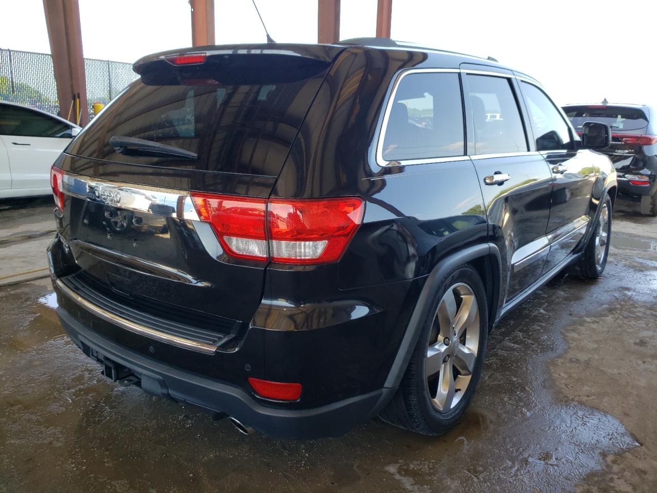 Photo 4 from auction – 2012 JEEP GRAND CHER with VIN 1C4RJFCT9CC222469