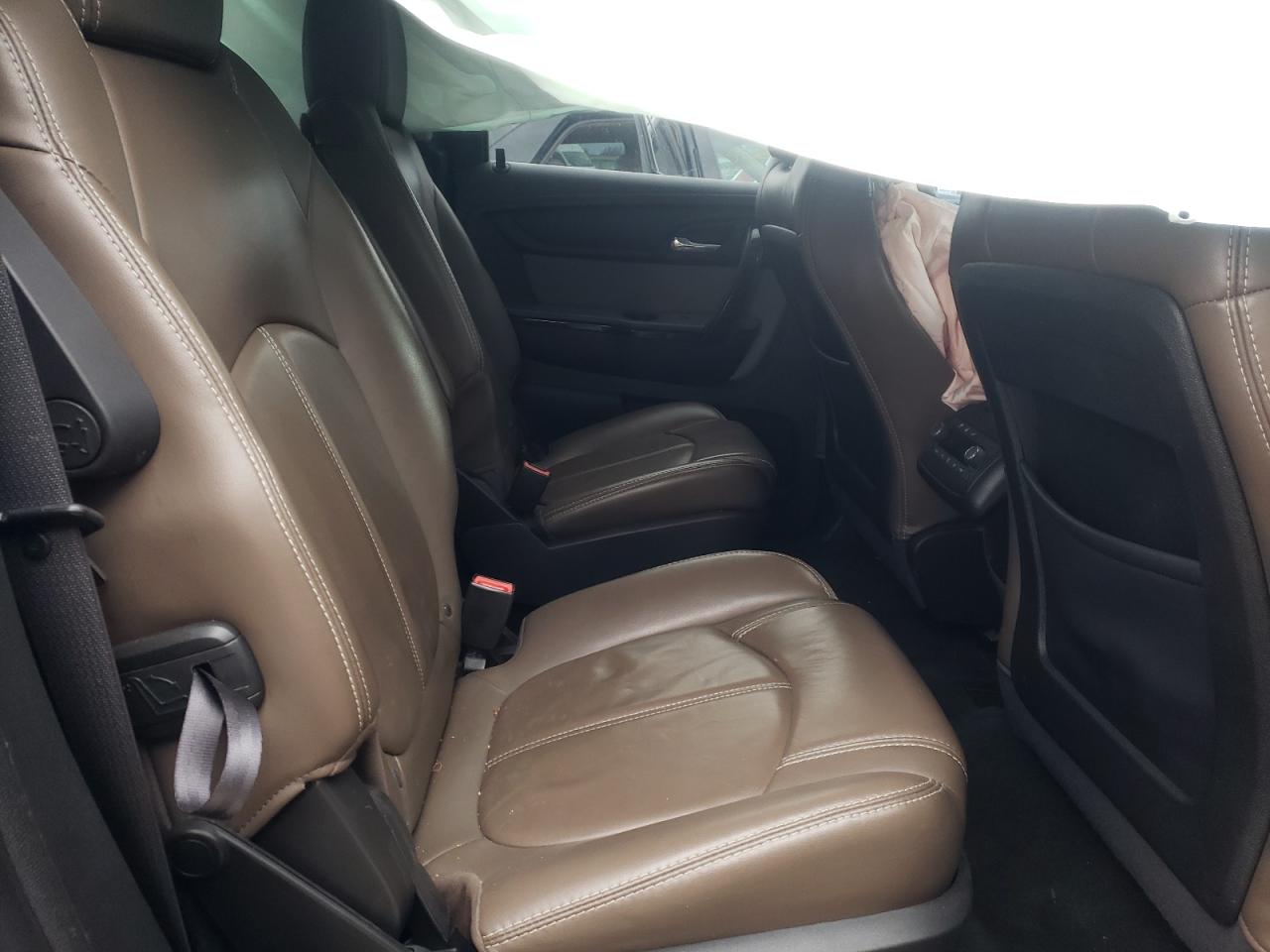 Photo 6 from auction – 2014 GMC ACADIA SLT with VIN 1GKKVSKD8EJ186995