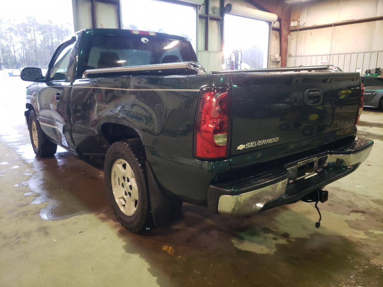 Photo 3 from auction – 2005 CHEVROLET SILVERADO with VIN 1GCEC14V95Z299497