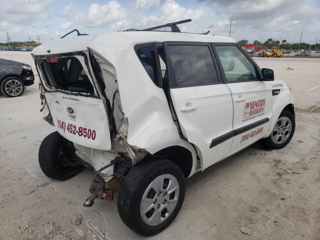 Photo 4 from auction – 2013 KIA SOUL with VIN KNDJT2A54D7774394