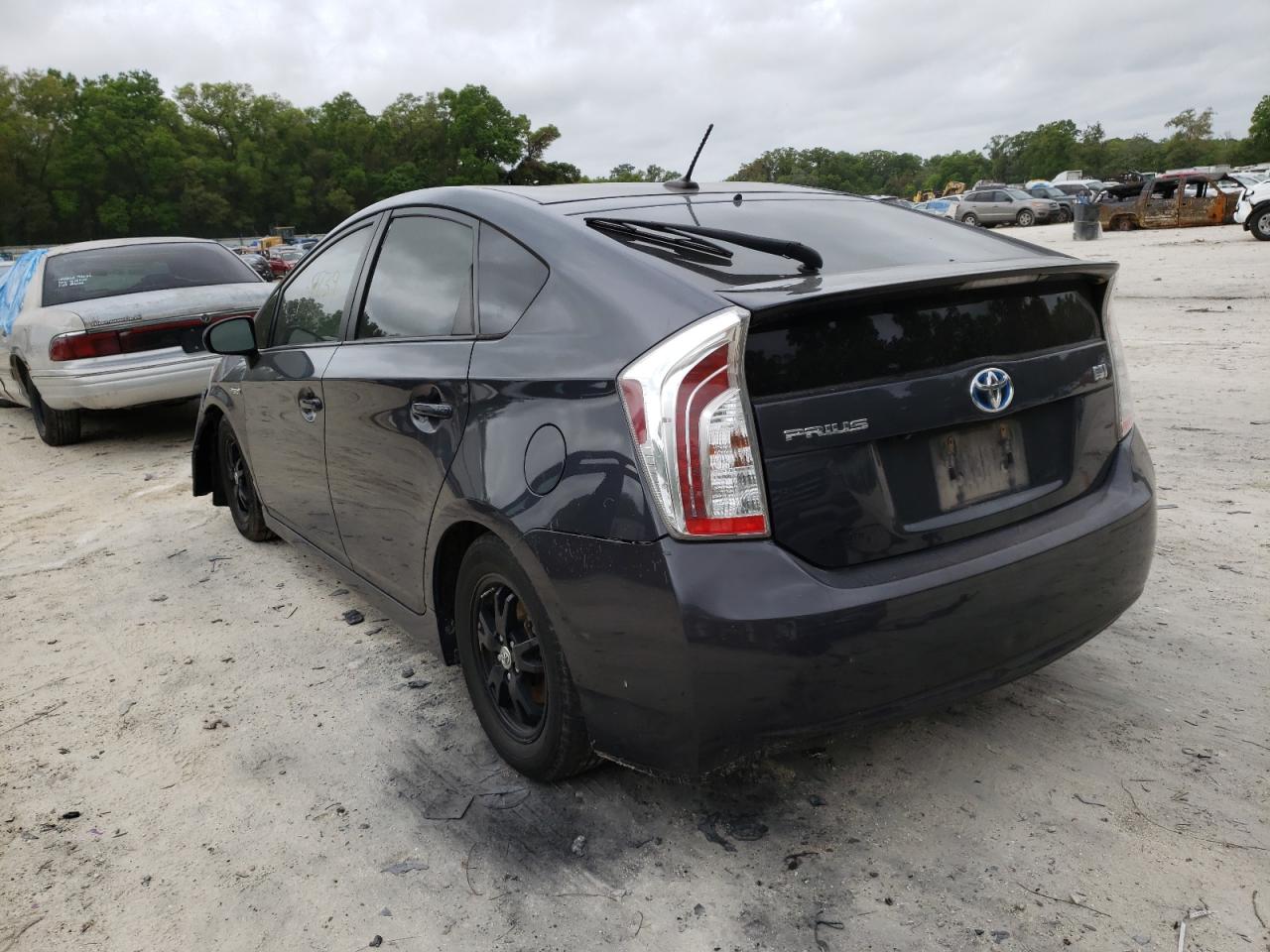 Photo 3 from auction – 2015 TOYOTA PRIUS with VIN JTDKN3DU6F0423991