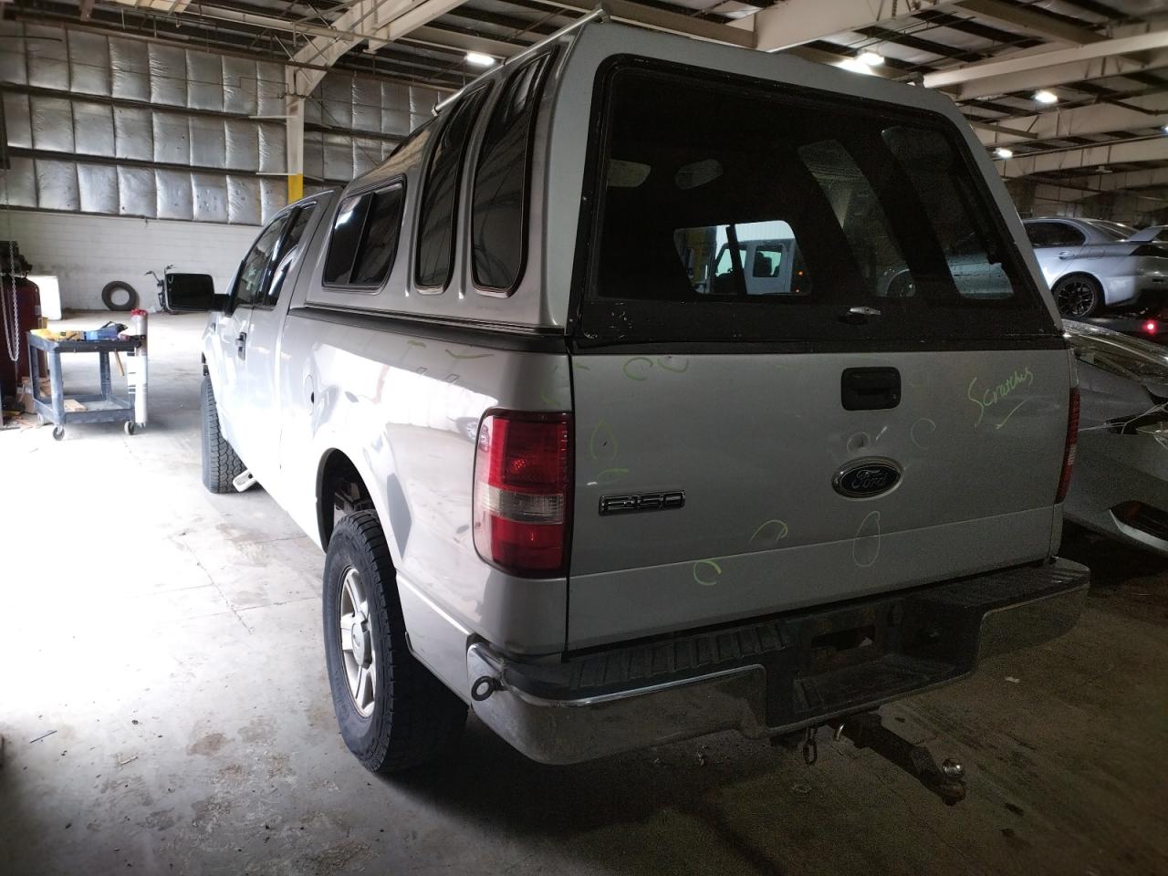Photo 3 from auction – 2004 FORD F150 with VIN 1FTPX14534NA35789