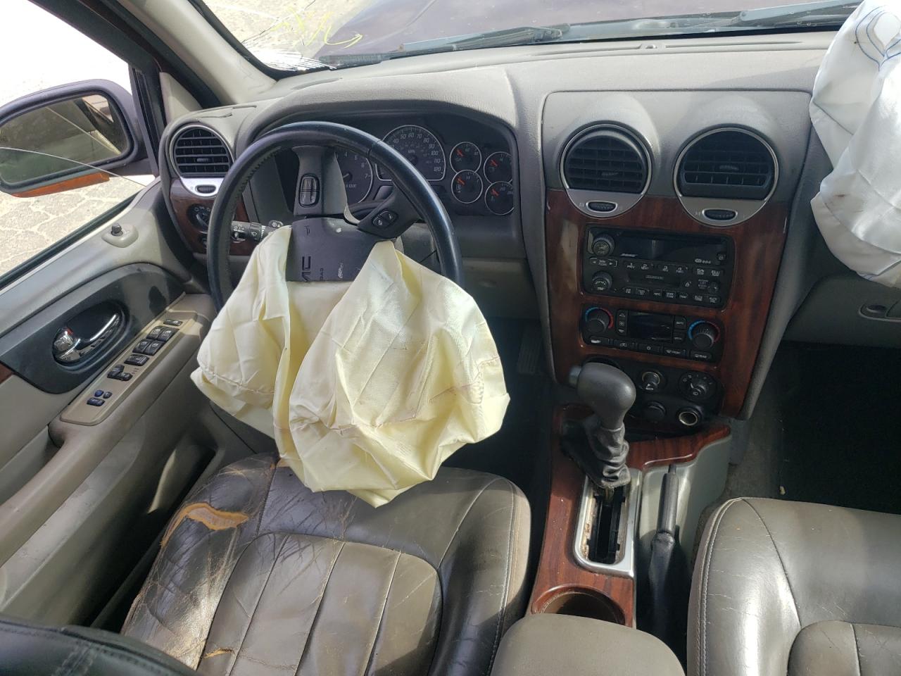 Photo 9 from auction – 2002 GMC ENVOY with VIN 1GKDS13S422465178