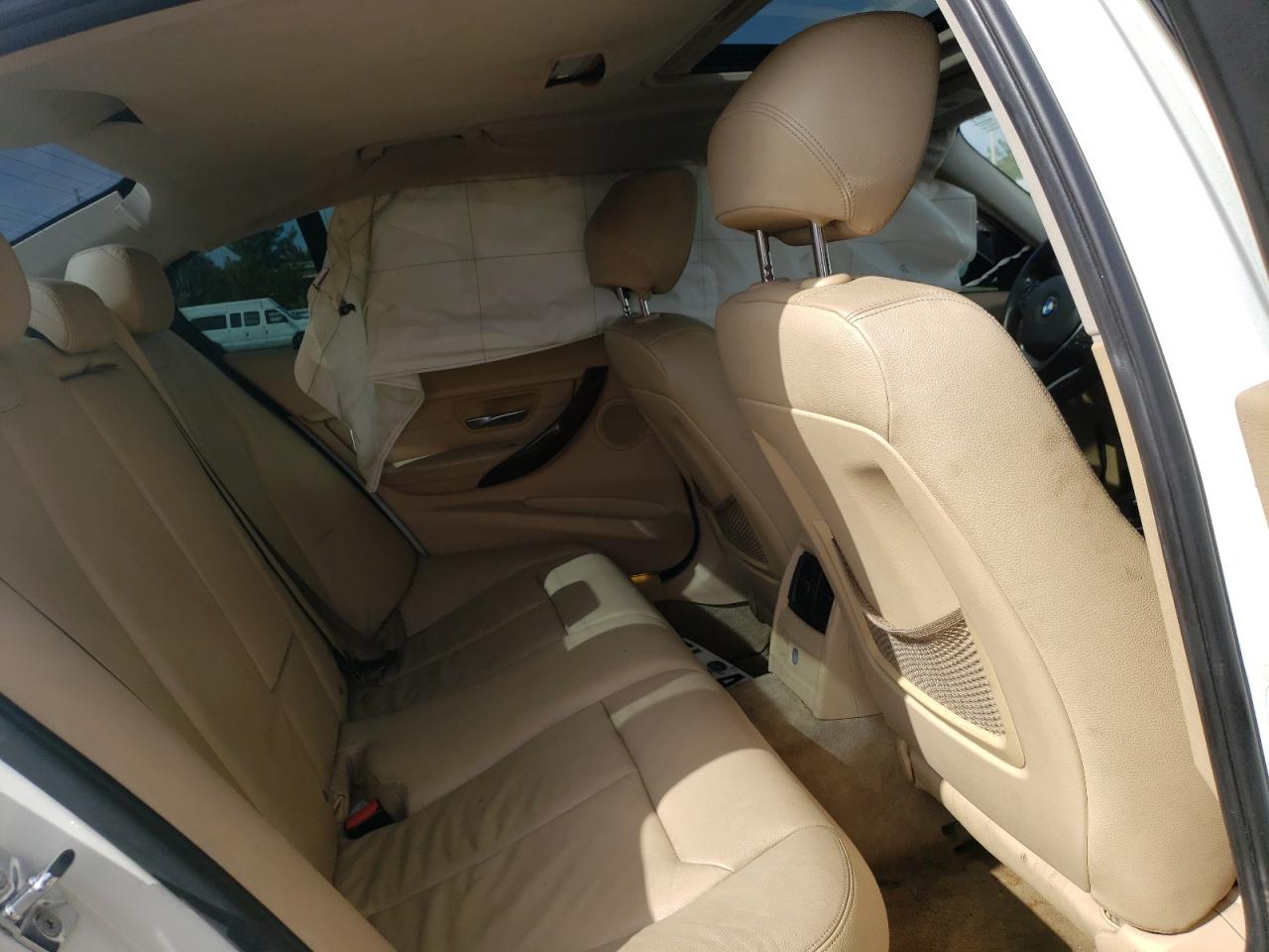 Photo 6 from auction – 2012 BMW 328 I with VIN WBA3A5C53CF346041