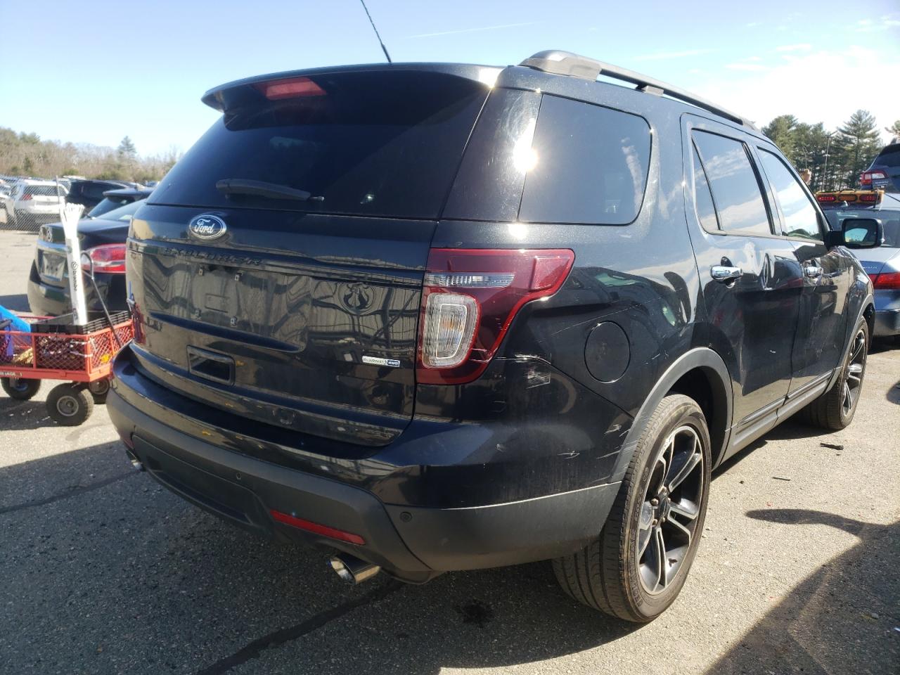 Photo 4 from auction – 2014 FORD EXPLORER S with VIN 1FM5K8GT2EGB47297