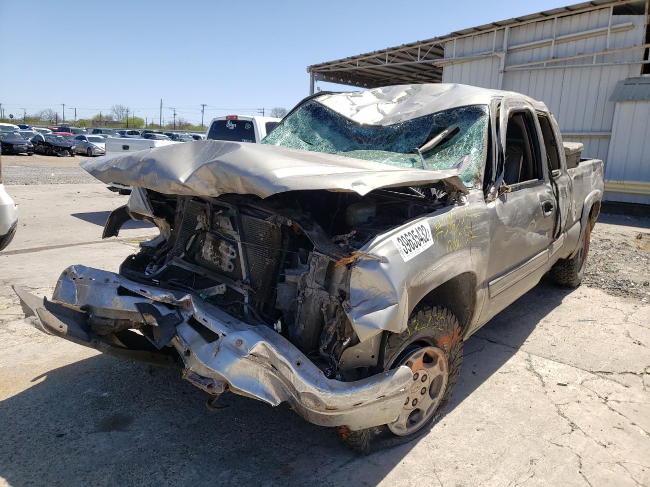 Photo 2 from auction – 2003 CHEVROLET SILVERADO with VIN 1GCEK19T83E126052