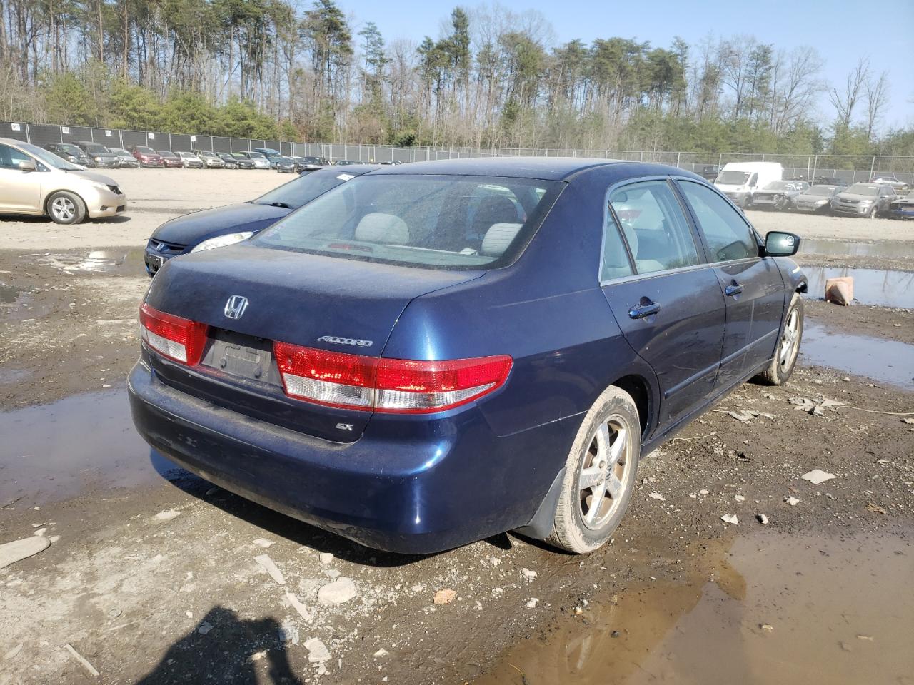 Photo 4 from auction – 2003 HONDA ACCORD EX with VIN 1HGCM56683A079797