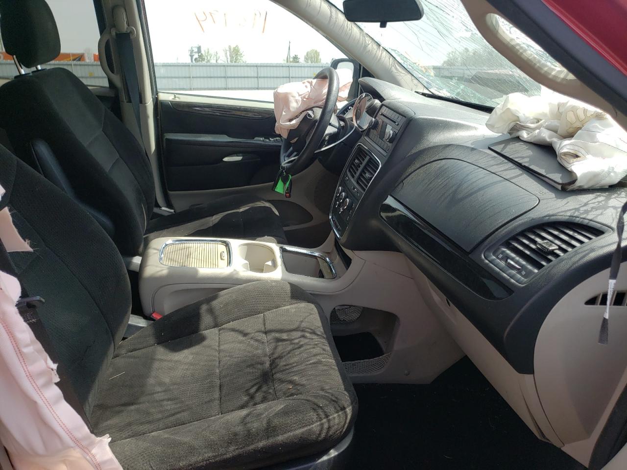 Photo 5 from auction – 2012 DODGE GRAND CARA with VIN 2C4RDGCG5CR197304
