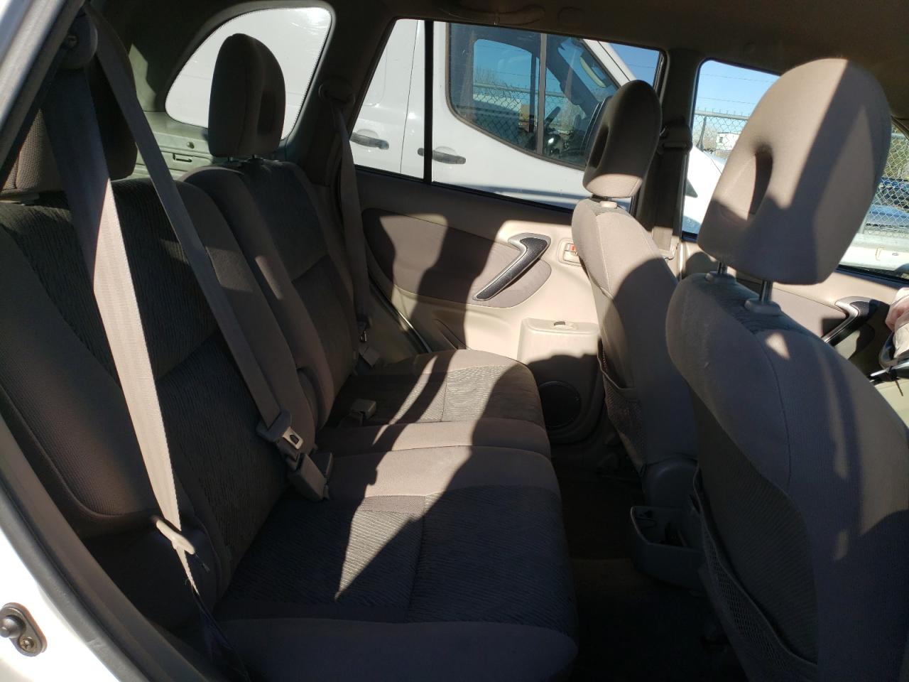 Photo 6 from auction – 2003 TOYOTA RAV4 with VIN JTEHH20V230235437