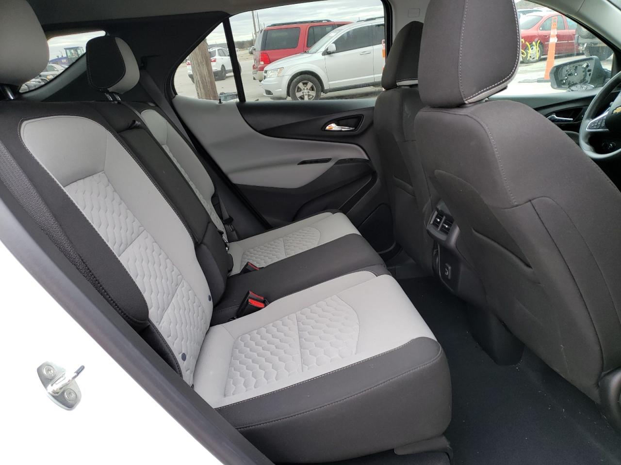 Photo 6 from auction – 2021 CHEVROLET EQUINOX LS with VIN 3GNAXHEV8MS127989