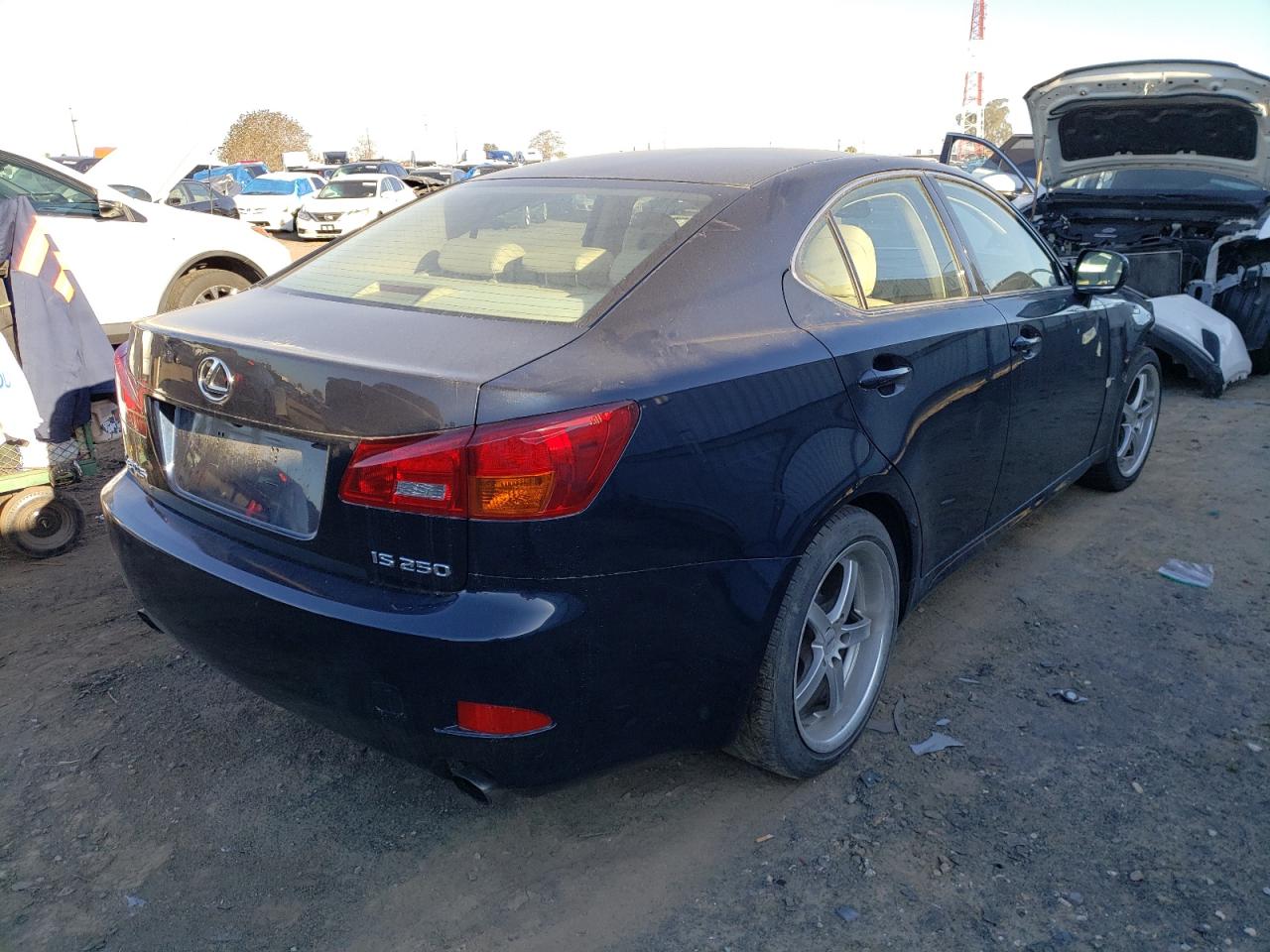 Photo 4 from auction – 2006 LEXUS IS 250 with VIN JTHBK262162011575