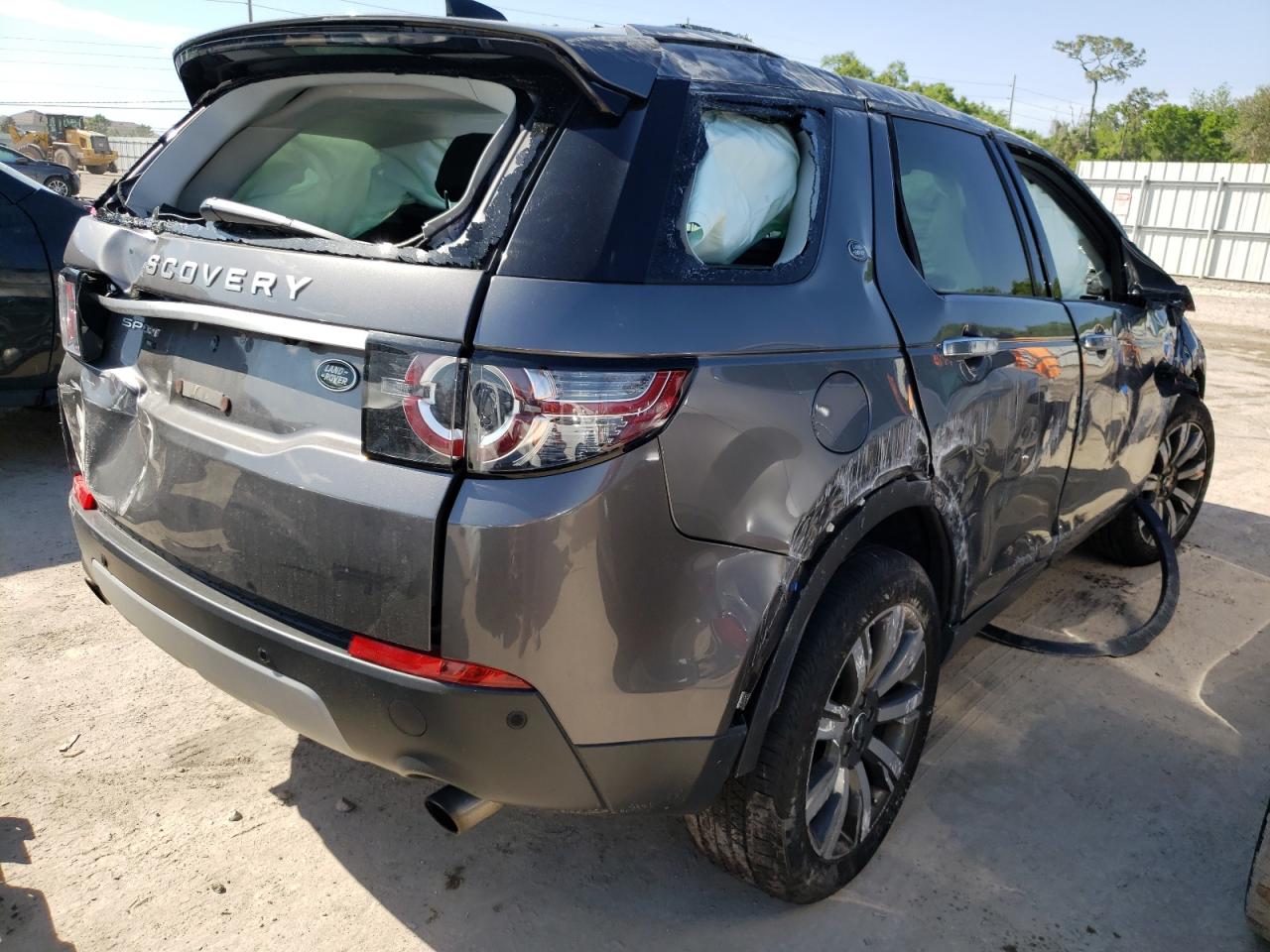 Photo 4 from auction – 2019 LAND ROVER DISCOVERY with VIN SALCT2FX7KH788938
