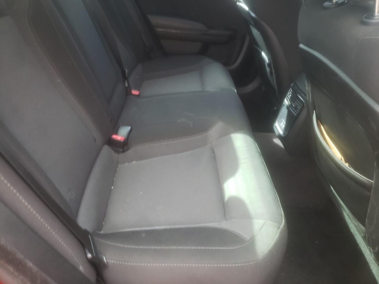 Photo 6 from auction – 2017 DODGE CHARGER R/ with VIN 2C3CDXCT5HH589672