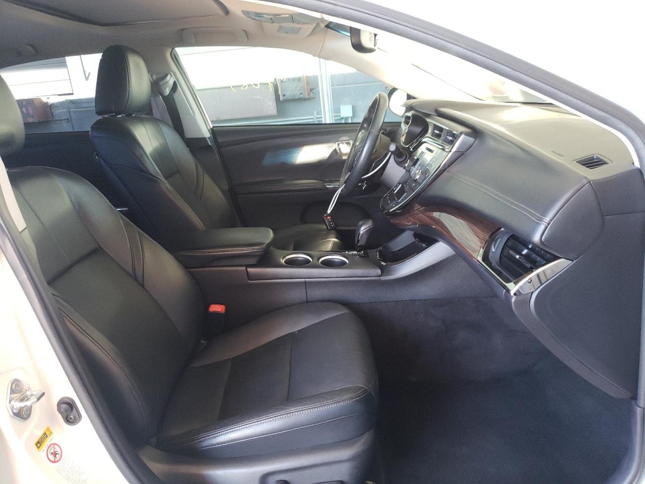 Photo 5 from auction – 2014 TOYOTA AVALON BAS with VIN 4T1BK1EB4EU099792