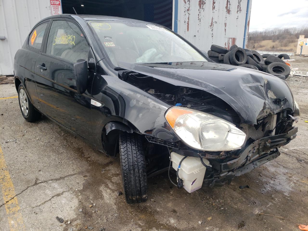 HYUNDAI ACCENT GS 2009 with VIN KMHCM36C79U105950 - Photo from auction