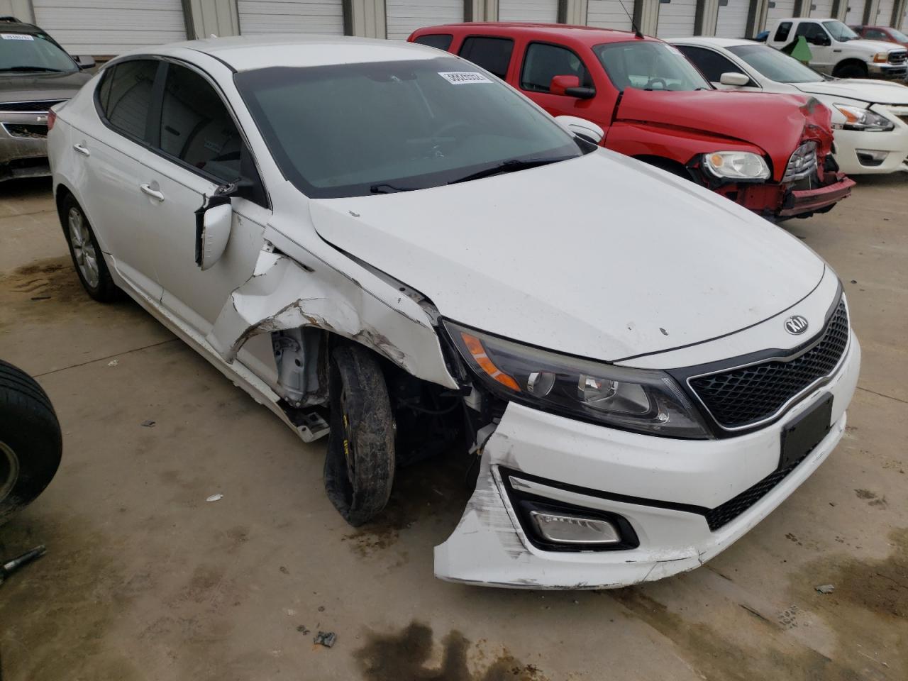 KIA OPTIMA LX 2015 with VIN 5XXGM4A74FG412550 - Photo from auction