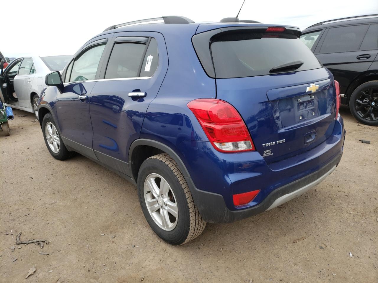 Photo 3 from auction – 2017 CHEVROLET TRAX 1LT with VIN 3GNCJPSB5HL164691